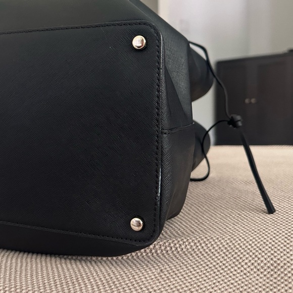 Large Kate Spade Black Leather Tote - Picture 6 of 8